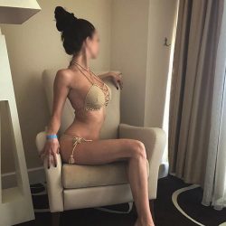 Kuşadası lezbiyen escort Derya