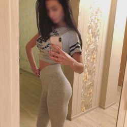 Otele gelen escort Melek Kuşadası